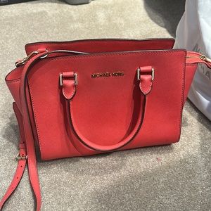 Coral MK shoulder bag